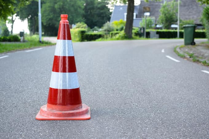 Vijf mensen, één werkplaats